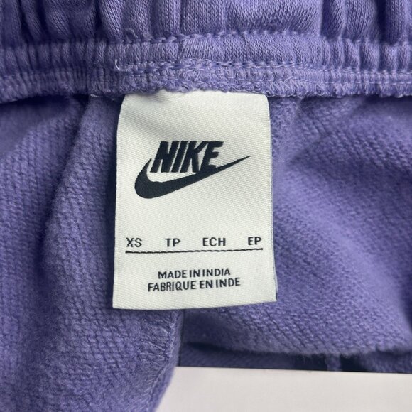 NWT Nike Women's Sportswear Club Fleece Mid Rise 3” Shorts Size XS - Picture 9 of 15